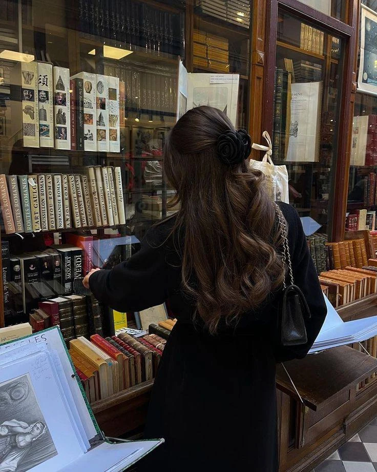 Цитата из книги 

«и вдруг я увидел, что значу для другого человека и что он счастлив только от того