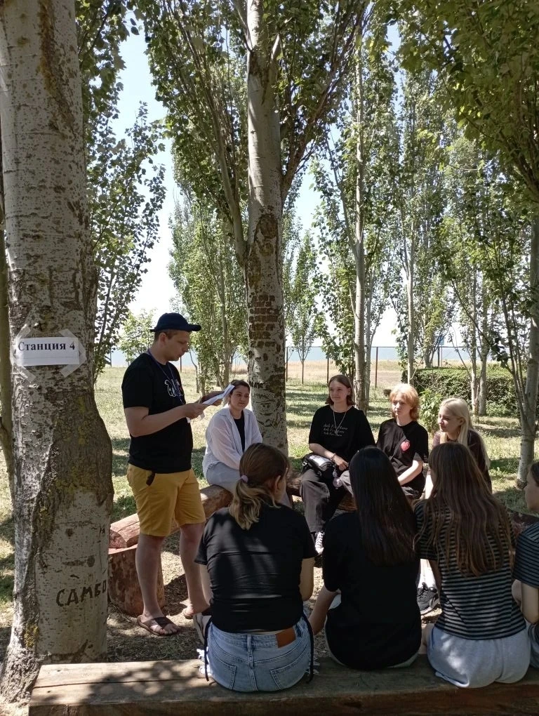 🧩 В СОЛ «Ивушка» студенты Финансово-экономического колледжа приняли участие в квесте, посвящённом и