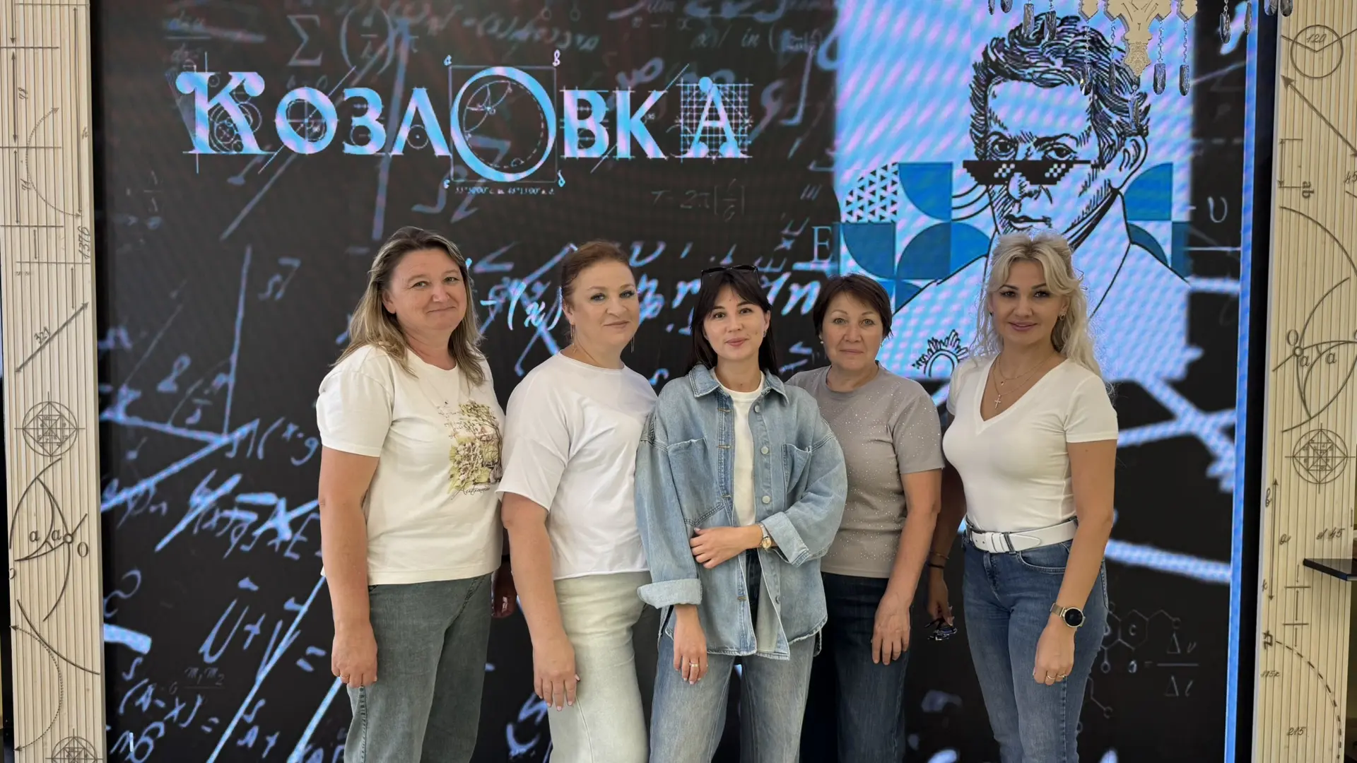 Рефлексивная практика: педагогический десант школы на фестивале «Образовательный драйв 2.0»

20-21 и