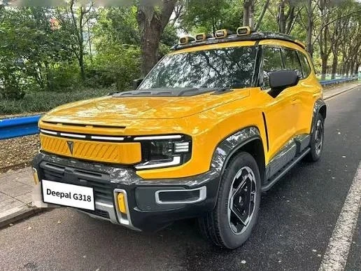 Гибридный кроссовер Deepal G318 от компании Changan в апреле разошелся  России тиражом 130 экземпляр