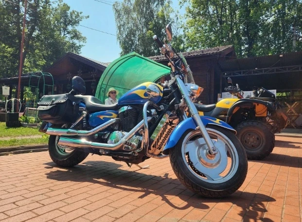 В Павловском Посаде состоялась выставка мотоциклов в честь Дня России 
 
В Городском парке сегодня н