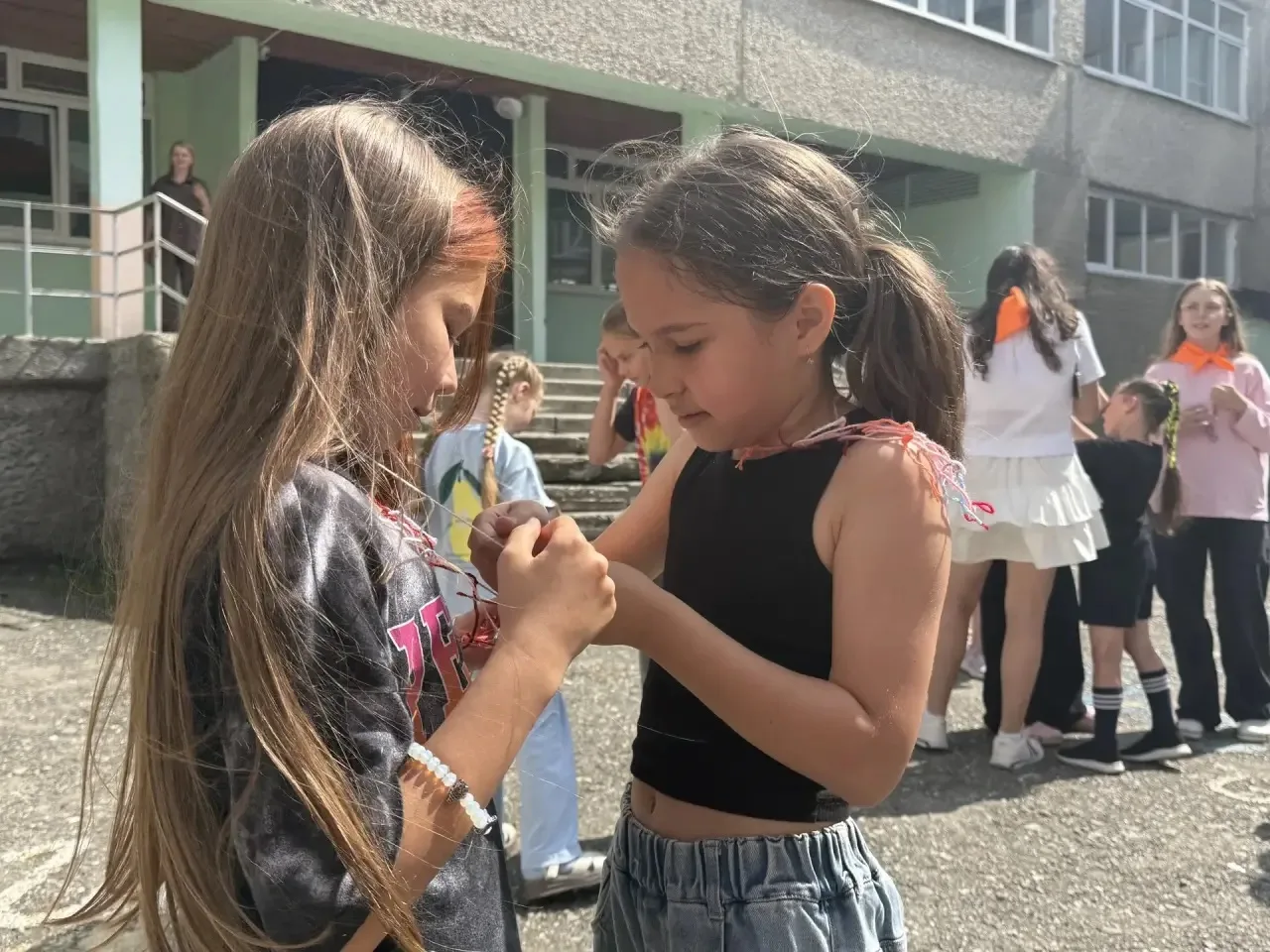 Завершилась смена в пришкольном лагере! 
🌞🌞🌞
Сегодня ребята подводили итоги. Обменивались «дружил