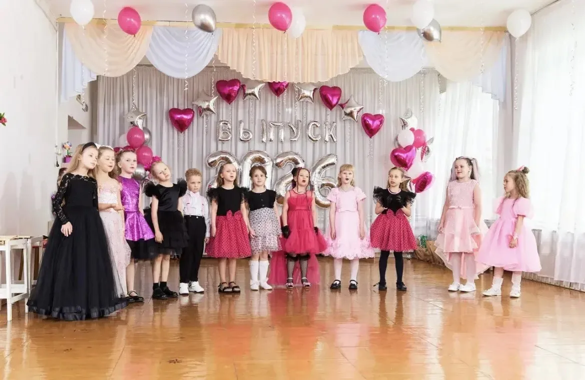 🌟💫 Звездный выпускной в детском саду 🌟 💫 

В нашем детском саду 29 мая состоялся незабываемый Зв