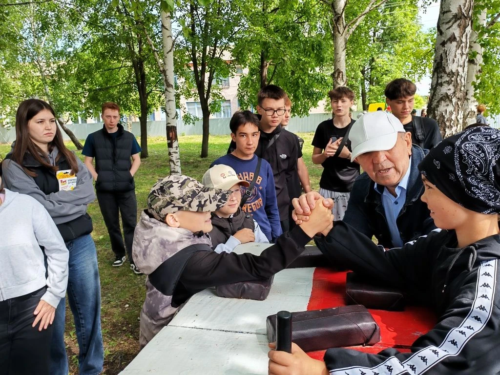 Детский сабантуй собрал друзей

В первый день лета республика отметила один из самых радостных и теп
