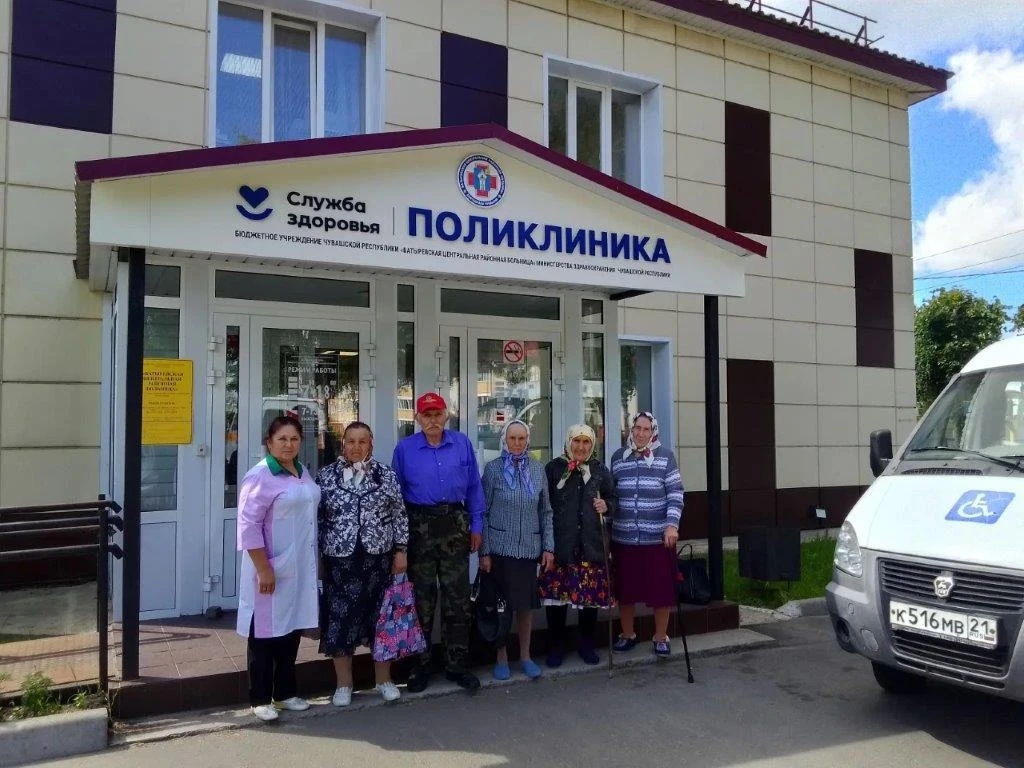 «Мы приедем»: 5 лет работы мобильной бригады в Батыревском округе

🚗Для жителей отдалённых сёл, осо