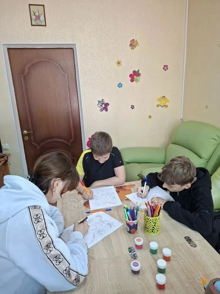 📈 Ресурсная лаборатория: помогаем детям справляться с трудностями

Современные дети и подростки час