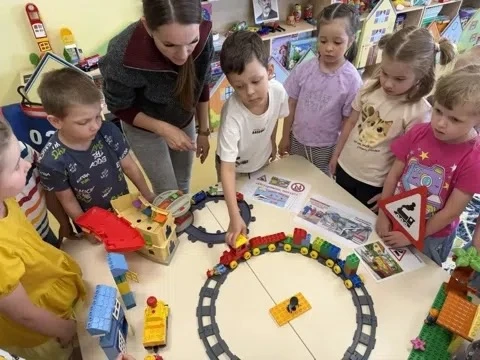 Осторожно, железная дорога!🚆 
Железная дорога – зона повышенной опасности, где соблюдение правил бе
