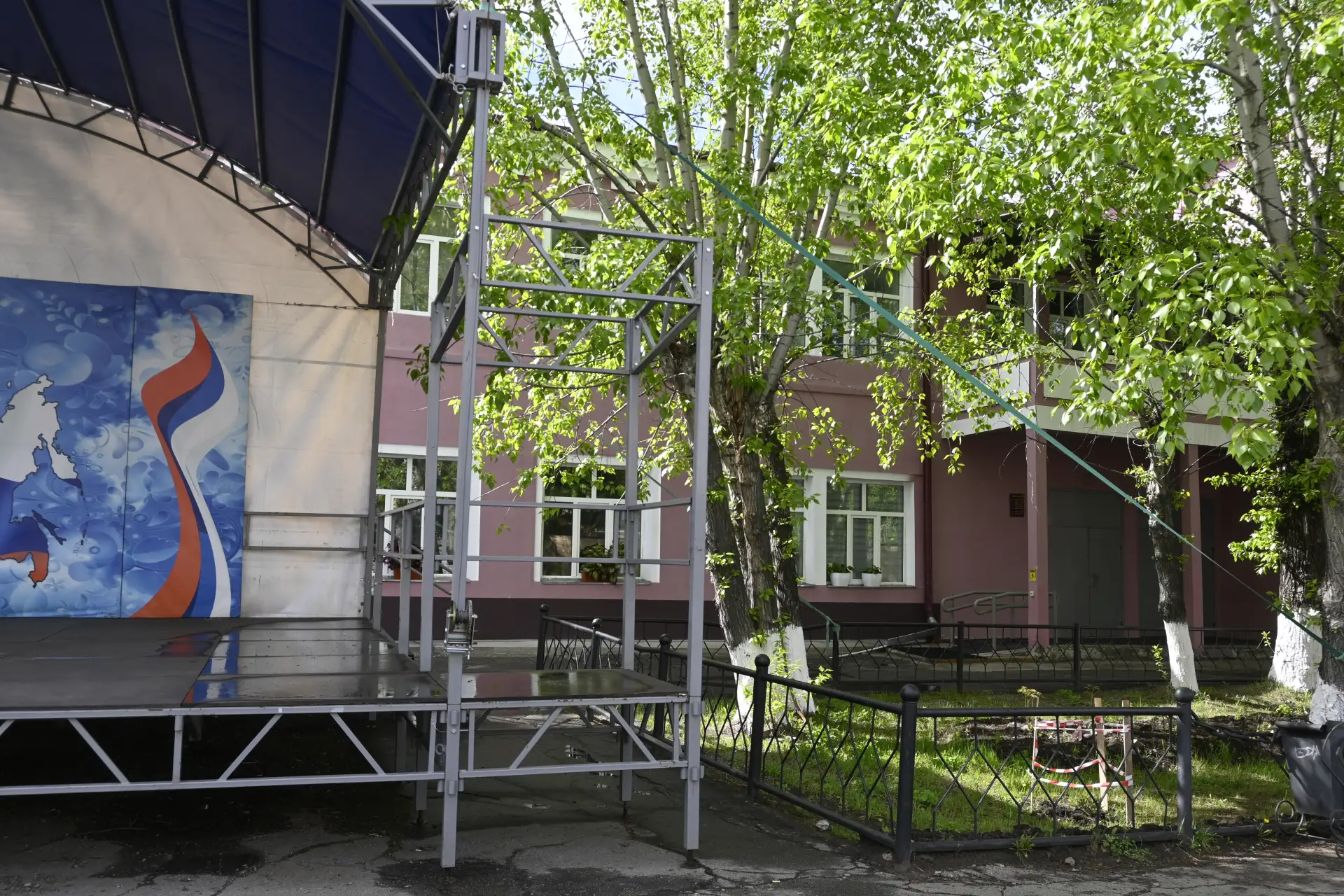Уважаемые посетители Дома культуры, просим пройти анкетирование и оценить работу нашего учреждения. 
