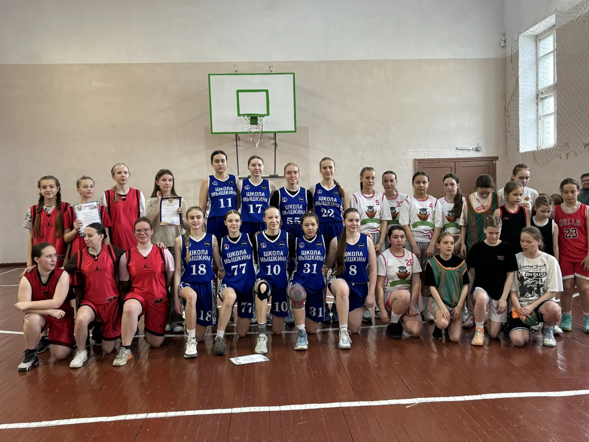 Сегодня, в поселке Белореченский состоялась яркая товарищеская встреча по баскетболу среди девушек.
