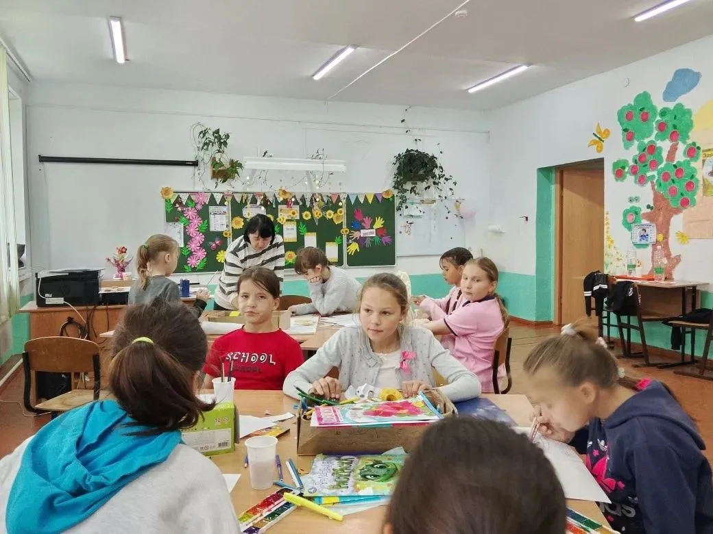 🌟 «Мы — дети одной страны» 🇷🇺 

🌟Сегодня в нашем лагере прошёл День добрых дел ❤️🤝.
 Ребята с у