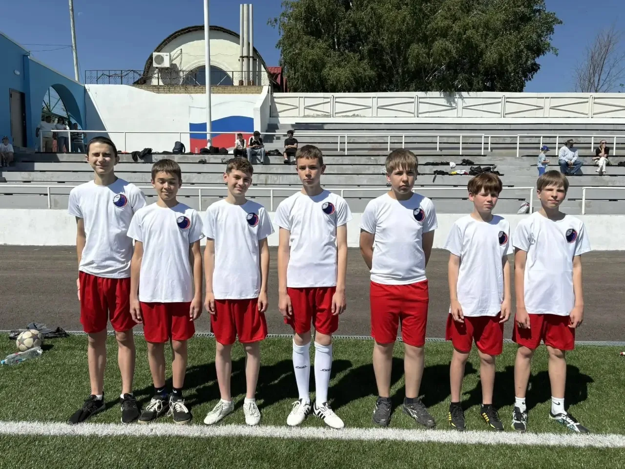 ⚽🔥 Команда ЛУВК № 50 достойно представила школу на муниципальном этапе VIII Всероссийского фестивал