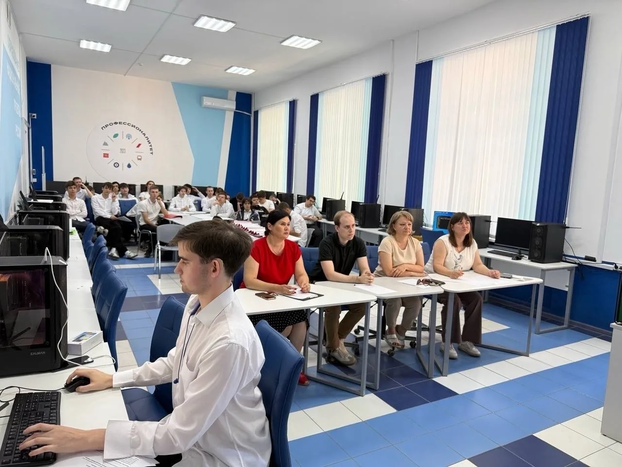 📱💻 В группе ИП-41 (специальность 09.02.07 «Информационные системы и программирование») ГАПОУ СО «Б