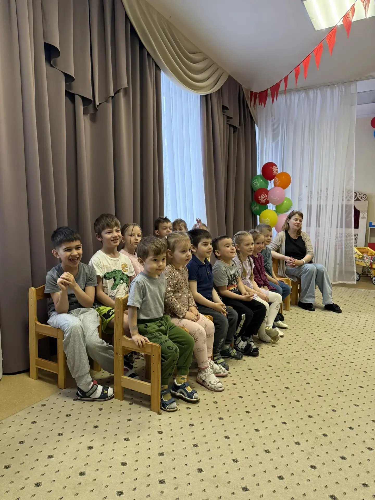 🚦 Последний день в саду — с важными правилами!

Сегодня в нашем детском саду прошёл не просто день,