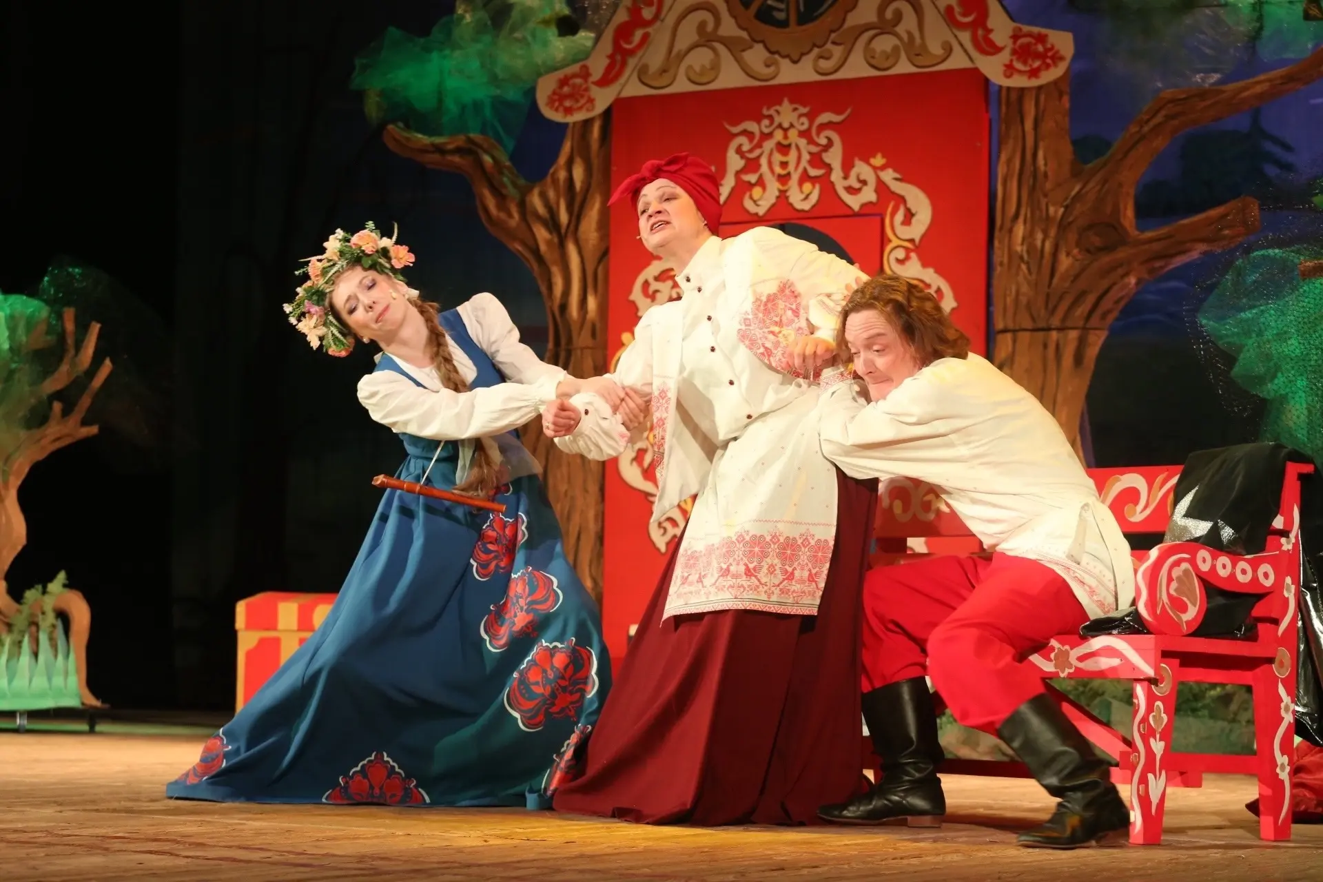 ✨Ко Дню защиты детей ✨

🎭1 и 2 июня на сцене "Авиатора" состоится спектакль "Как Иван за счастьем х