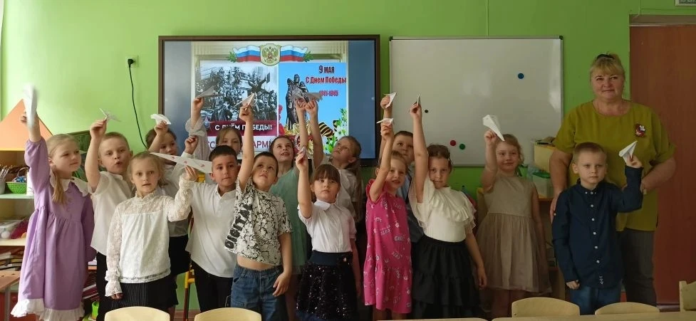 🔈 Накануне празднования 81 годовщины победы в Великой ответственной войне библиотекарь Екатерина Ал