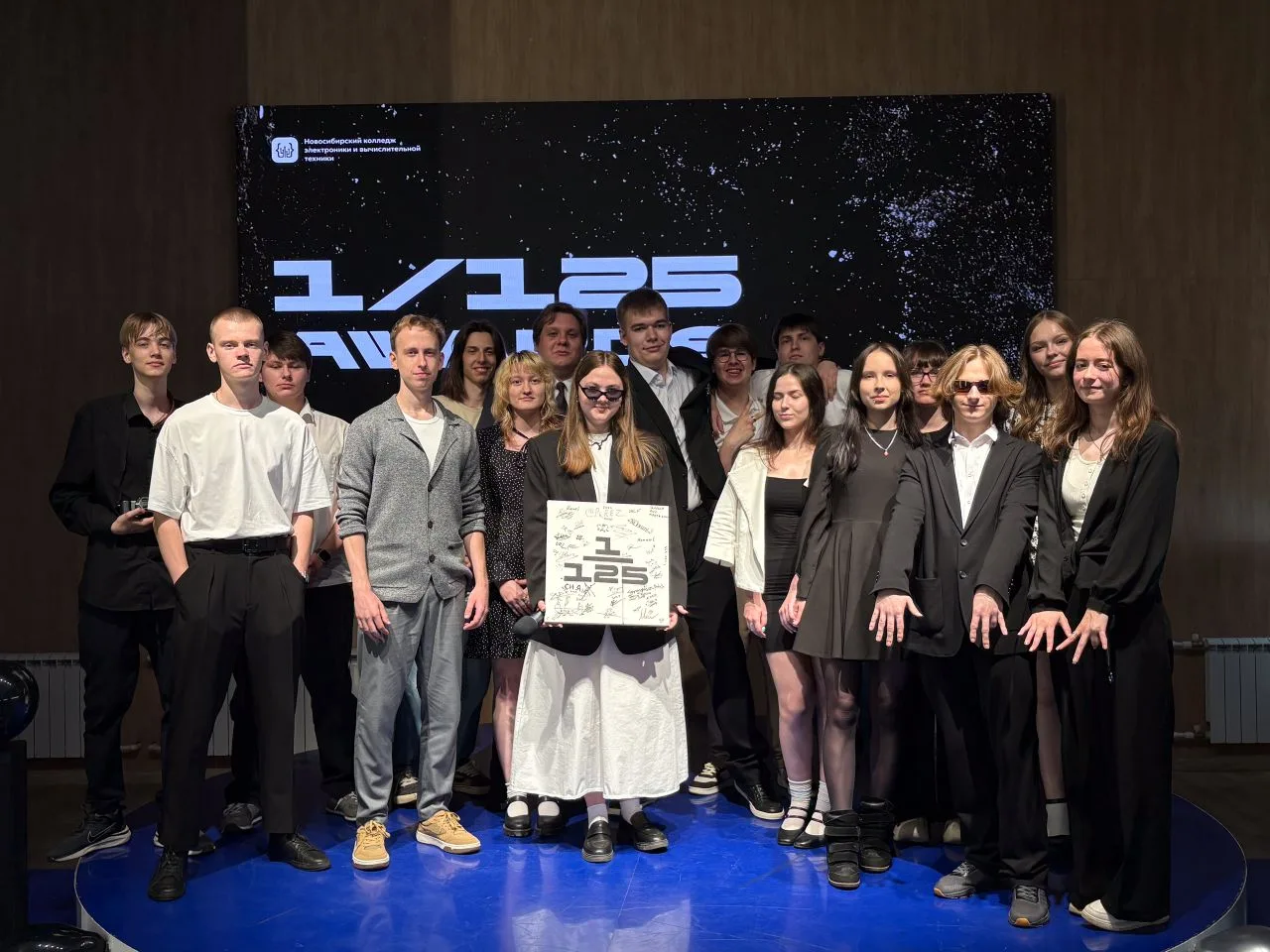 🎉 AWARDS 1/125: как прошла самая стильная медиапремия 2026 в нашем славном колледже 
 
Вчера в наше