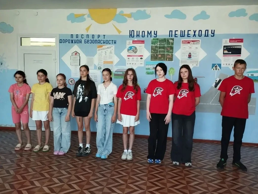 🇷🇺 День России в наших школах: от «Города Чудес» до велопробега!

В преддверии главного праздника 