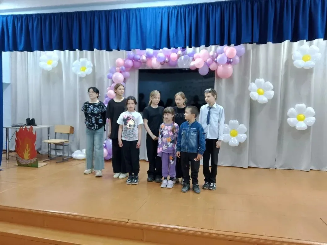 ☀️ «Солнышко» зажигает огни: открытие лагерной смены!

Ура! В нашей школе состоялось долгожданное от