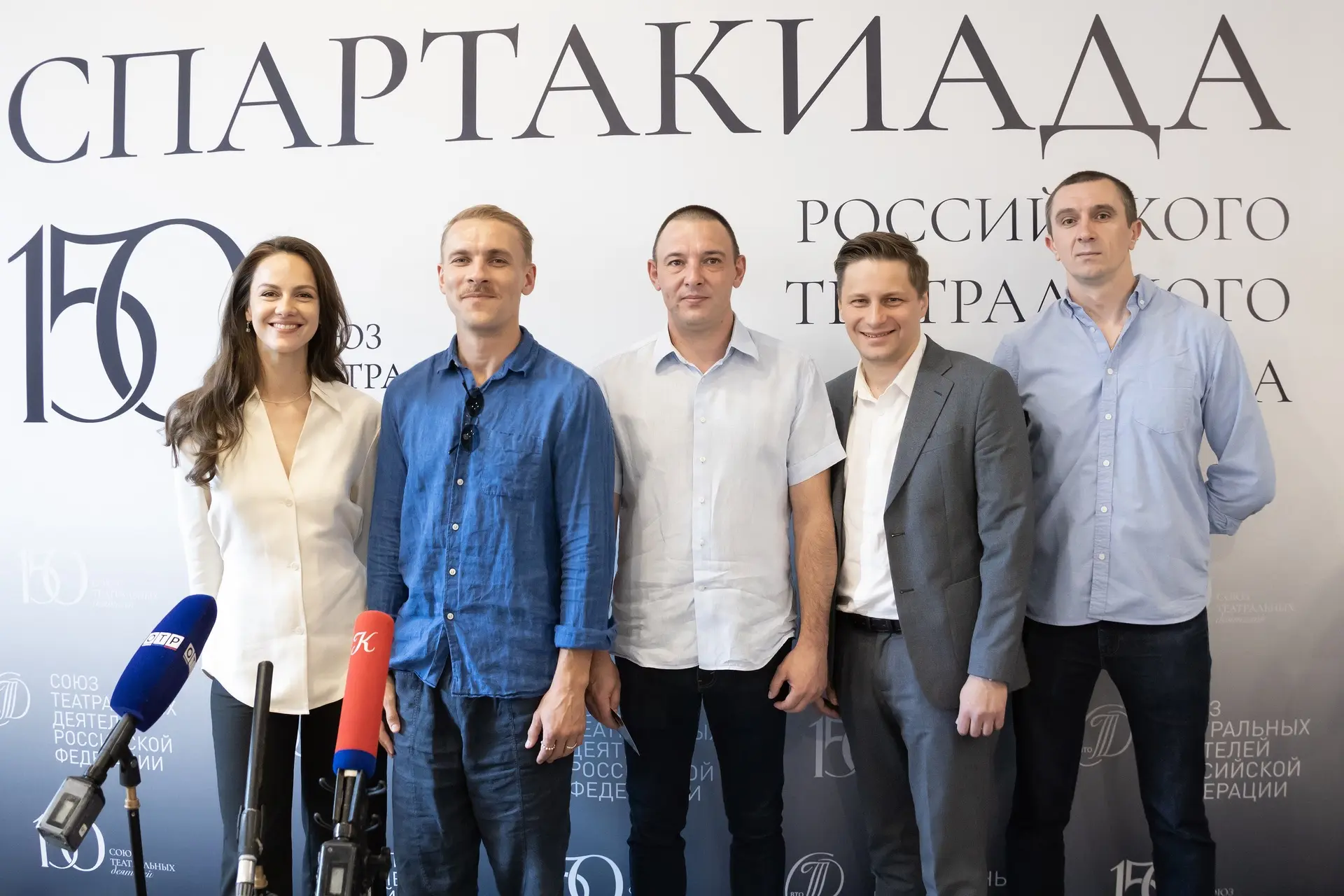 «Есть время разбрасывать камни, есть время собирать камни». Наш 105-й театральный сезон неспешно дви