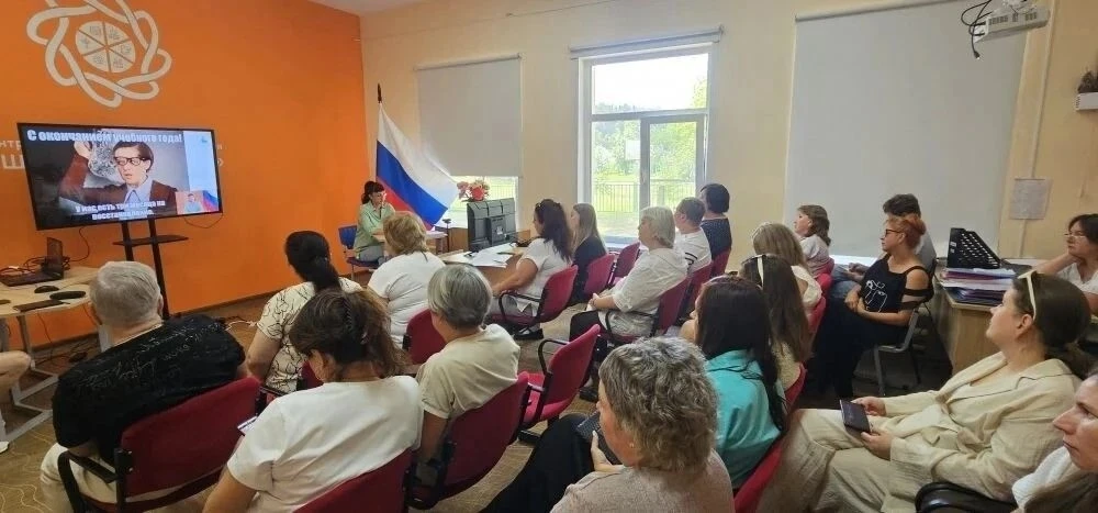 9 июня состоялся итоговый педагогический совет. Пед.совет прошел в режиме оф-лайн и он-лайн.
На педа