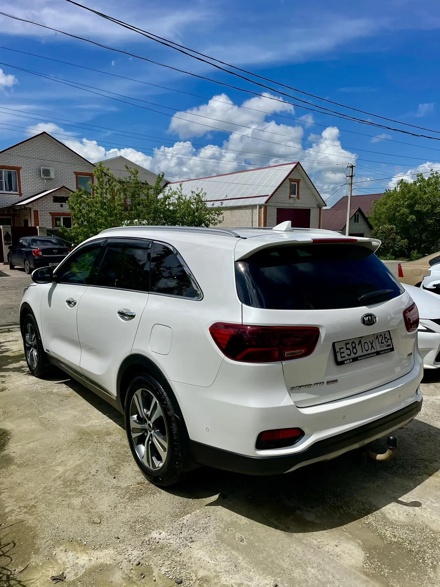 Kia Sorento🔥
Полировка
Химчистка
Мойка мотора
Локальный окрас
Заклеили стойку лобового стекла🔥
