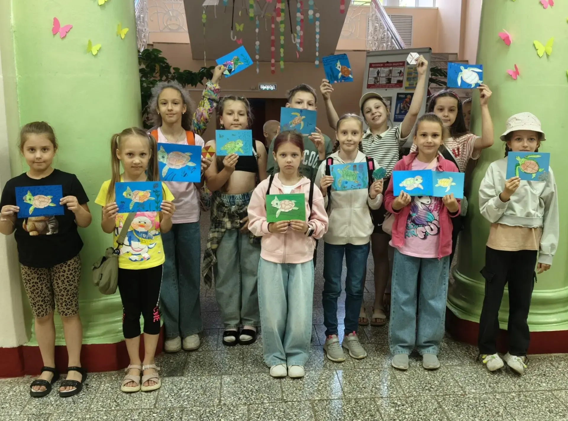Сегодня на летней площадке Задонского Дома школьника☀️

✂️ Ребята сделали яркие и удивительные гекса
