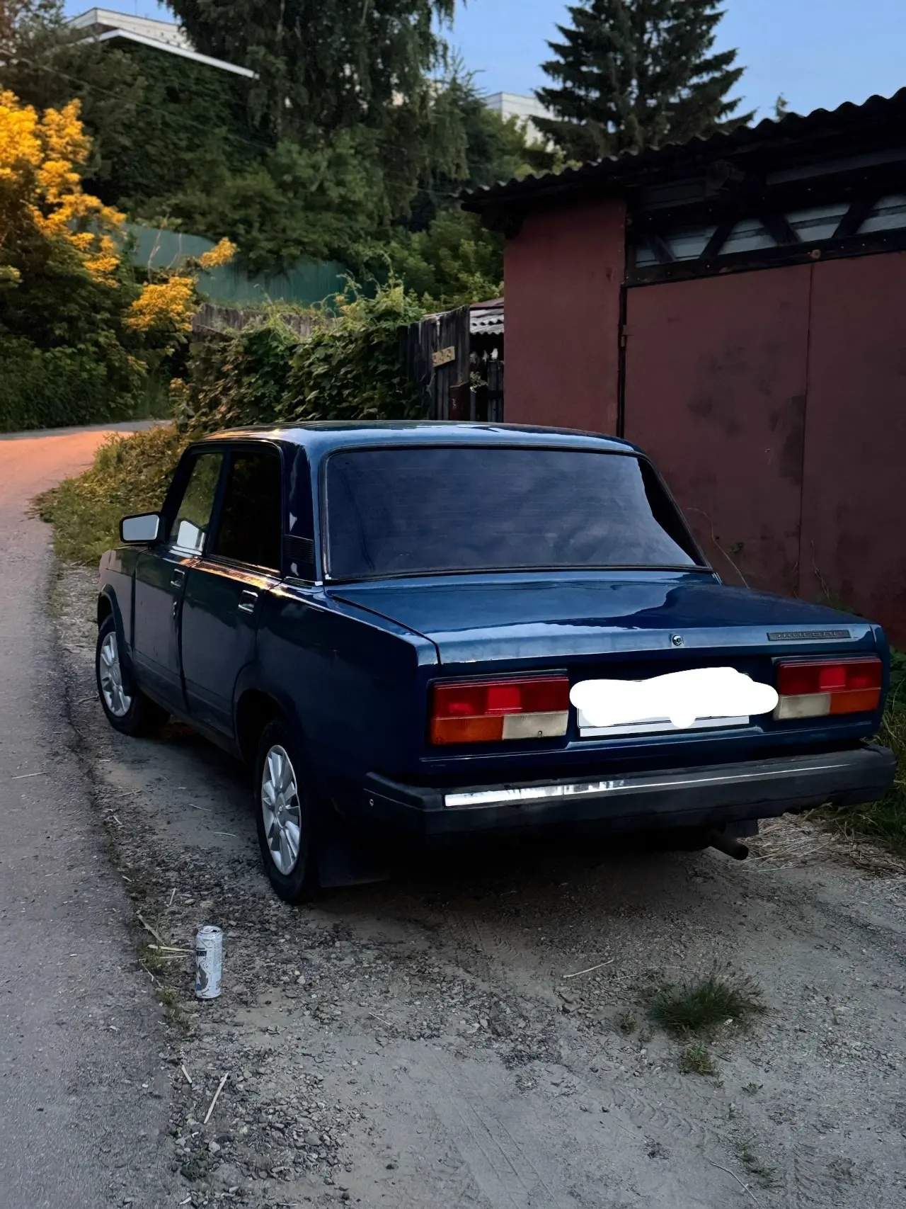 Продам 2107 2004г, 3 хоз,90к пробег
Карбюратор
по кузову есть моменты, есть куда приложить руки,на х