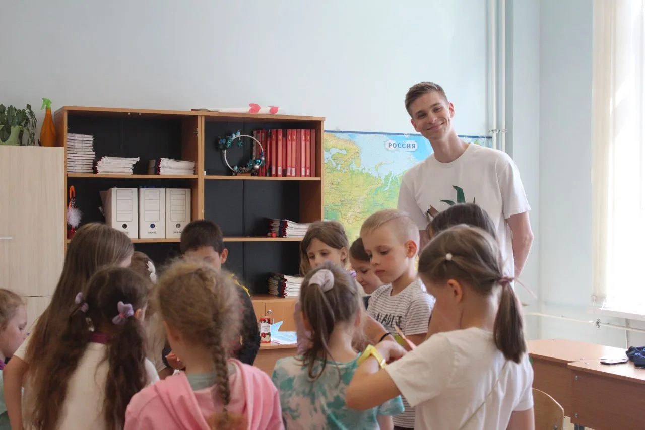 👫 1 июня — День защиты детей

Дата, которая напоминает главное: каждый ребёнок имеет право на безоп