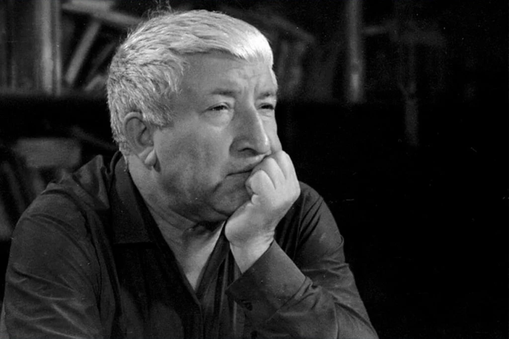 Тебе сердце отдам

Я ходить научился, чтоб к тебе приходить.
Говорить научился, чтоб с тобой говорит