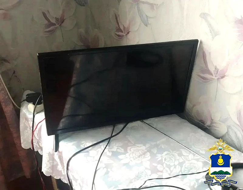 😅 В Бурятии мужчина украл телевизор у знакомого и смотрел его, пока не пришла полиция

В селе Баргу