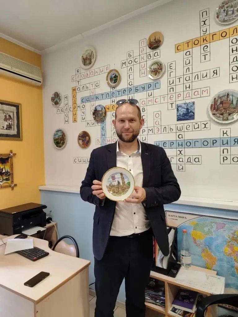 🎁 Наши сувенирные тарелки уже находят своих новых хозяев!

Часть победителей нашей раздачи уже полу