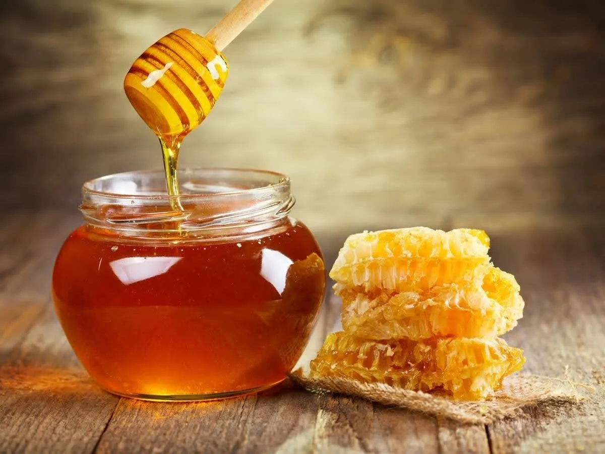 🍯 Система «Меркурий» выявила в Омской области производство 800 кг мёда из сырья неизвестного происх