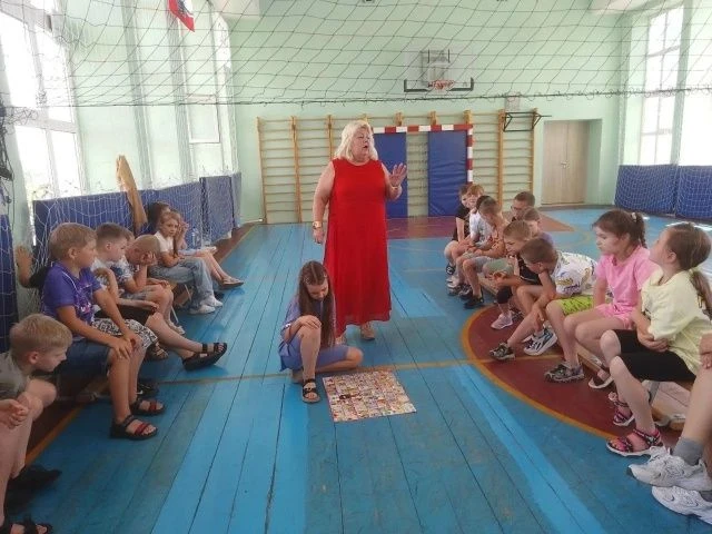 «Безопасное лето» в лагере «Радуга Дружбы»: знания, которые спасают жизнь
17 июня в пришкольном лаге