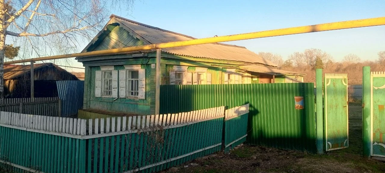 Продаётся дом 47кв.м в с.Спасское Саракташский район 
Обр 89878497527