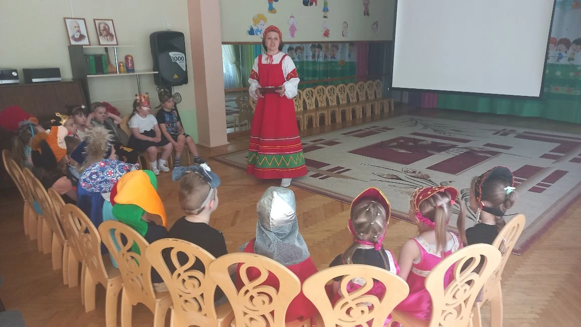 В детском саду прошло мероприятие, посвящённое дню рождения Александра Сергеевича Пушкина. Сказочниц