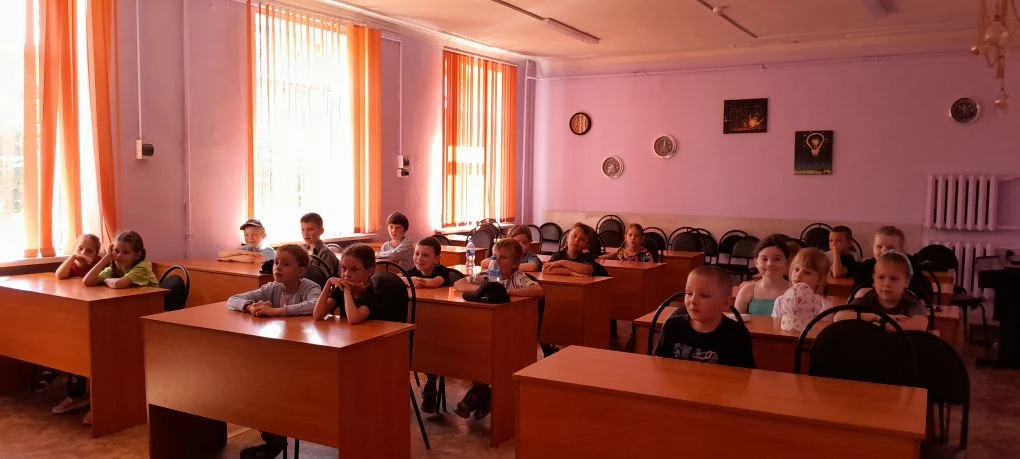 Сегодня в лагере "Калейдоскоп"  прошли особенные "Уроки добра" — тёплые, искренние и очень важные. М