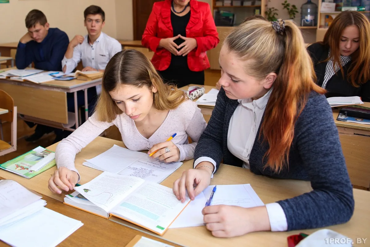 Единая Россия защитит права выпускников при зачислении в десятые классы 

Партия направила жесткое т