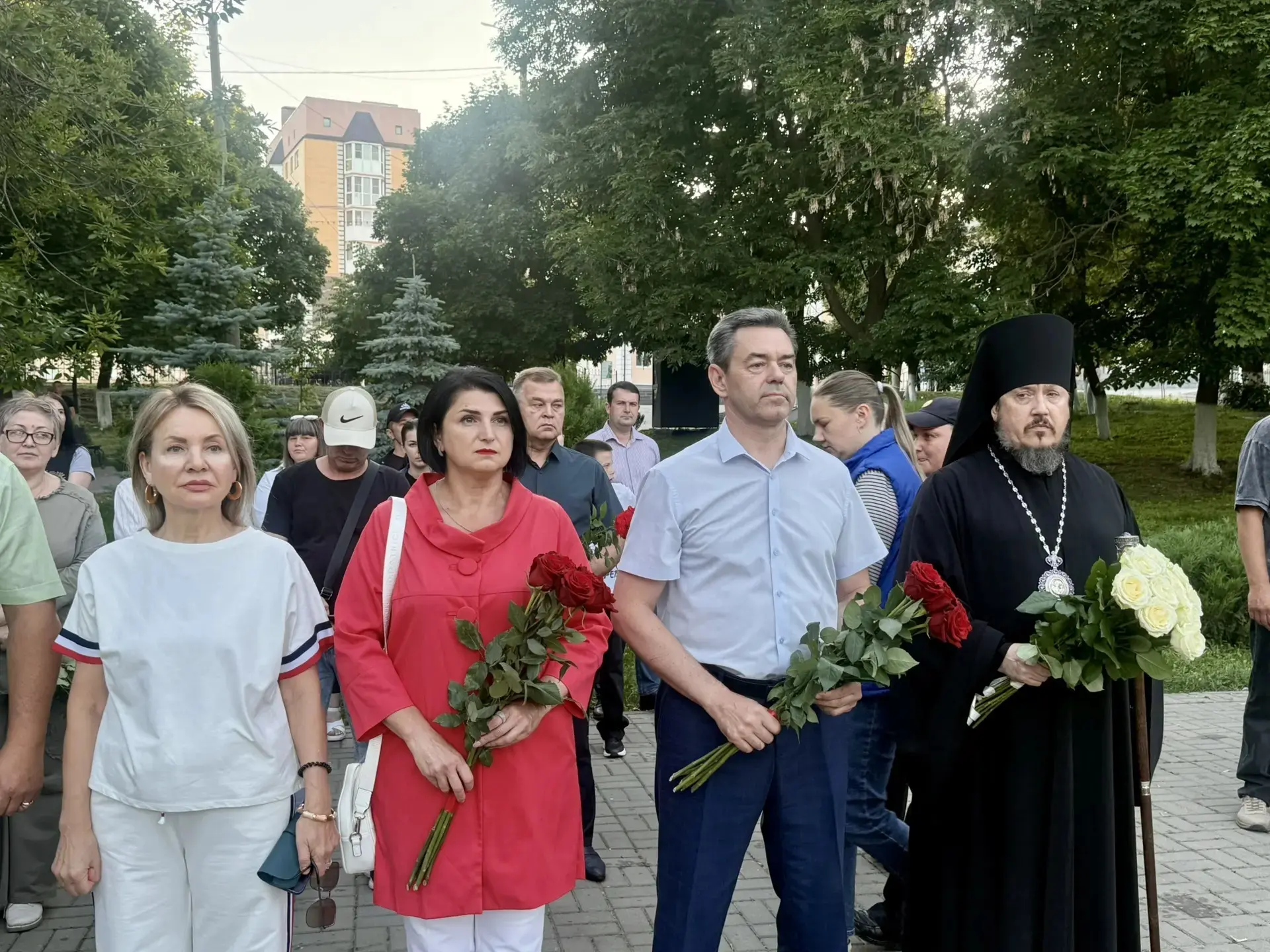 В Ливнах почтили память павших героев

21 июня у братского захоронения в парке имени 30-летия Победы