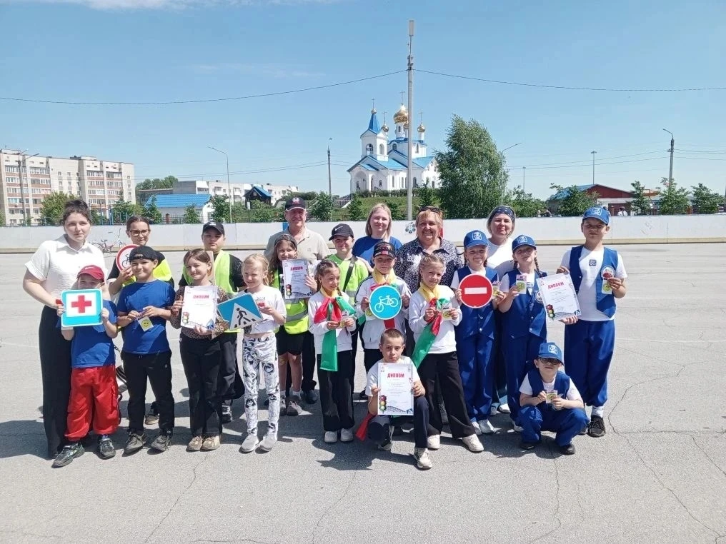 🔊1 июня в парке рабочего поселка Линево прошел муниципальный этап Всероссийского конкурса юных инсп