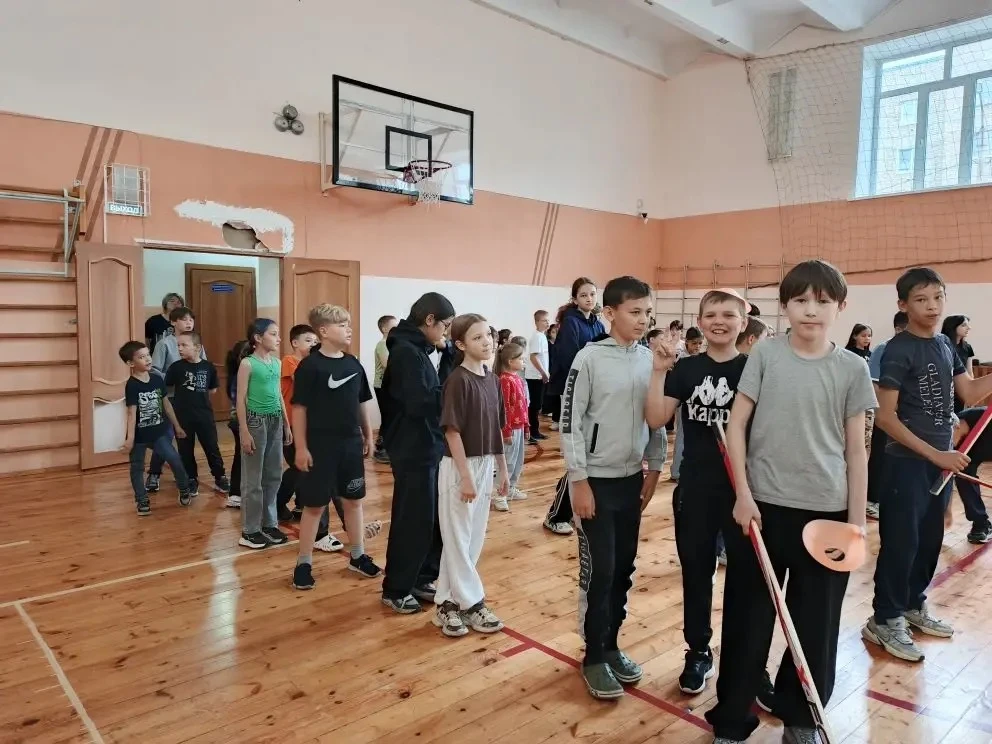 🔥 Весёлые старты в нашем школьном лагере! 🔥

🗓️ 13 июня в нашем лагере прошли самые шумные, азарт