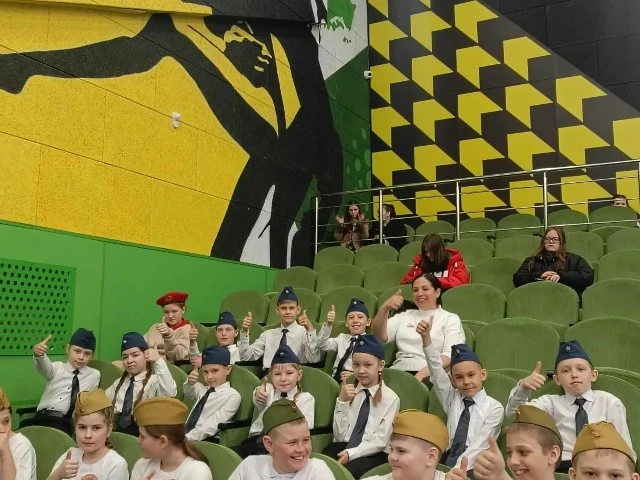 🔥 Наши младшие школьники — настоящие герои «Зарницы»! 💪 
 
🇷🇺 На муниципальном этапе Всероссийск