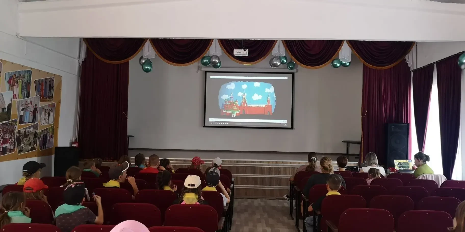 🎬 «Гора самоцветов»: сказки народов России в нашем лагере
В рамках празднования Дня России и Года е