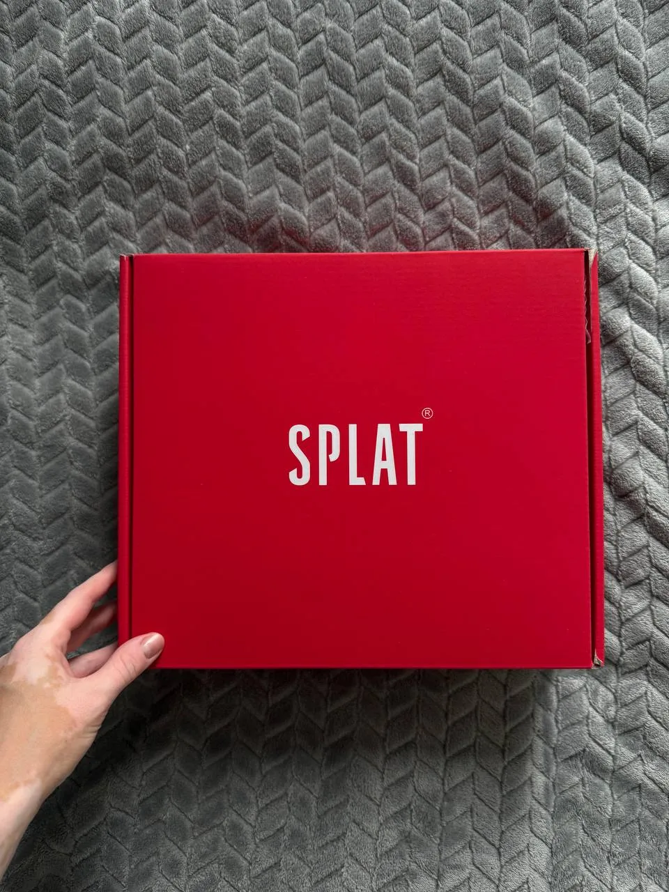 Вкусняшки от SPLAT приехали 🥳

Пенка и зубная нить ВСЕГДА с собой: после еды и кофе выручают 

Из н