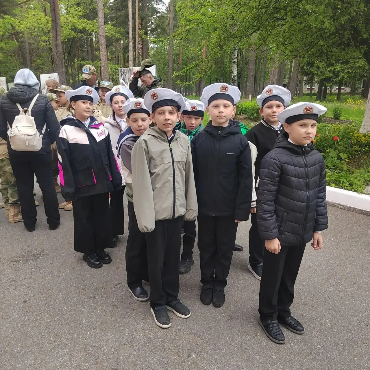 🔥 Маленькие герои Кингисеппского района!

27-28 мая на базе Военной академии материально-техническо