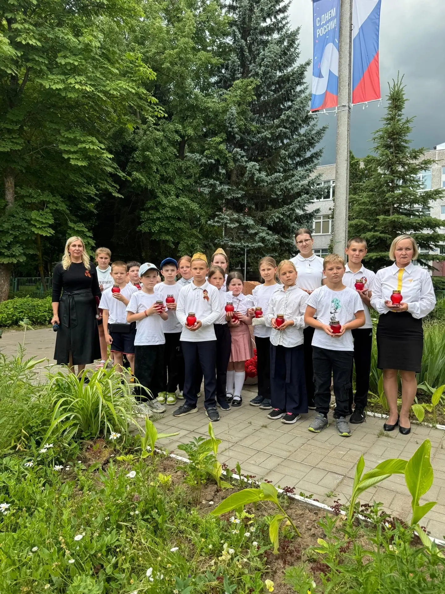 🇷🇺 22 июня — одна из самых трагических дат в истории нашей страны. Воспитанники летнего лагеря «Ро