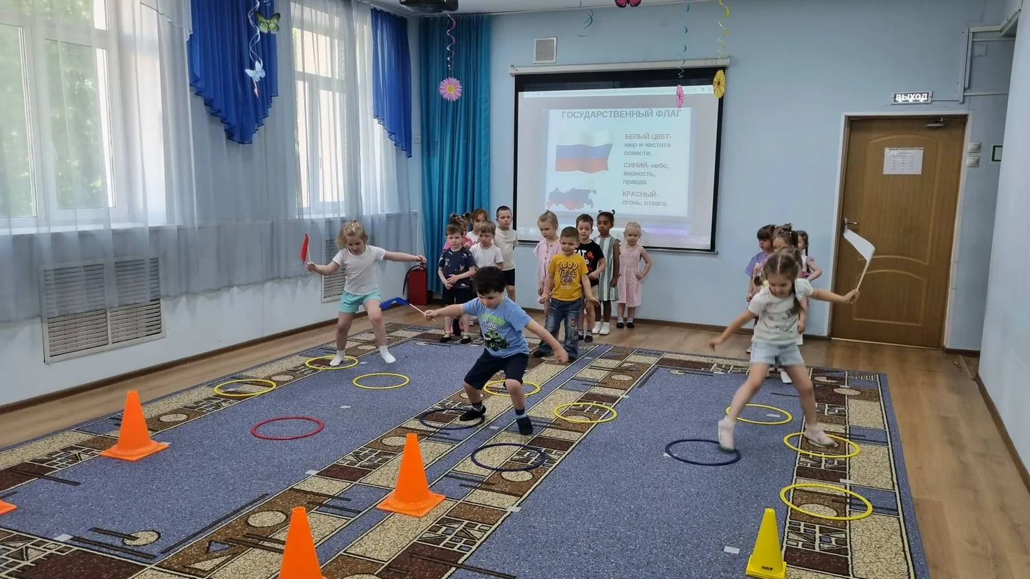 🇷🇺🇷🇺🇷🇺Праздничная неделя в учебном корпусе №5: День России🇷🇺🇷🇺🇷🇺

🎉В учебном корпусе №5