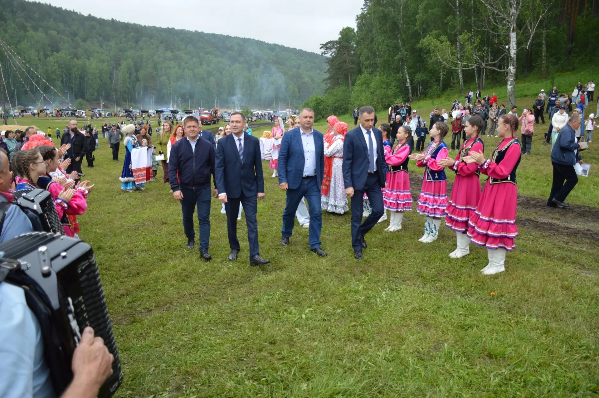 ✨ Выходные выдались очень насыщенными. Вместе с семьёй стал гостем народного праздника Сабантуй в жи