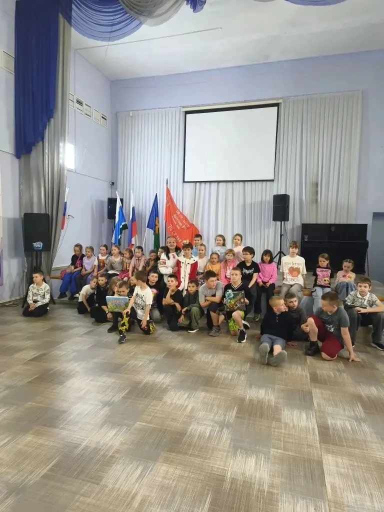 Это Пушкин, это чудо. Это прелесть без конца.
В нашей жизни вечно будут этих сказок голоса.
Сколько 