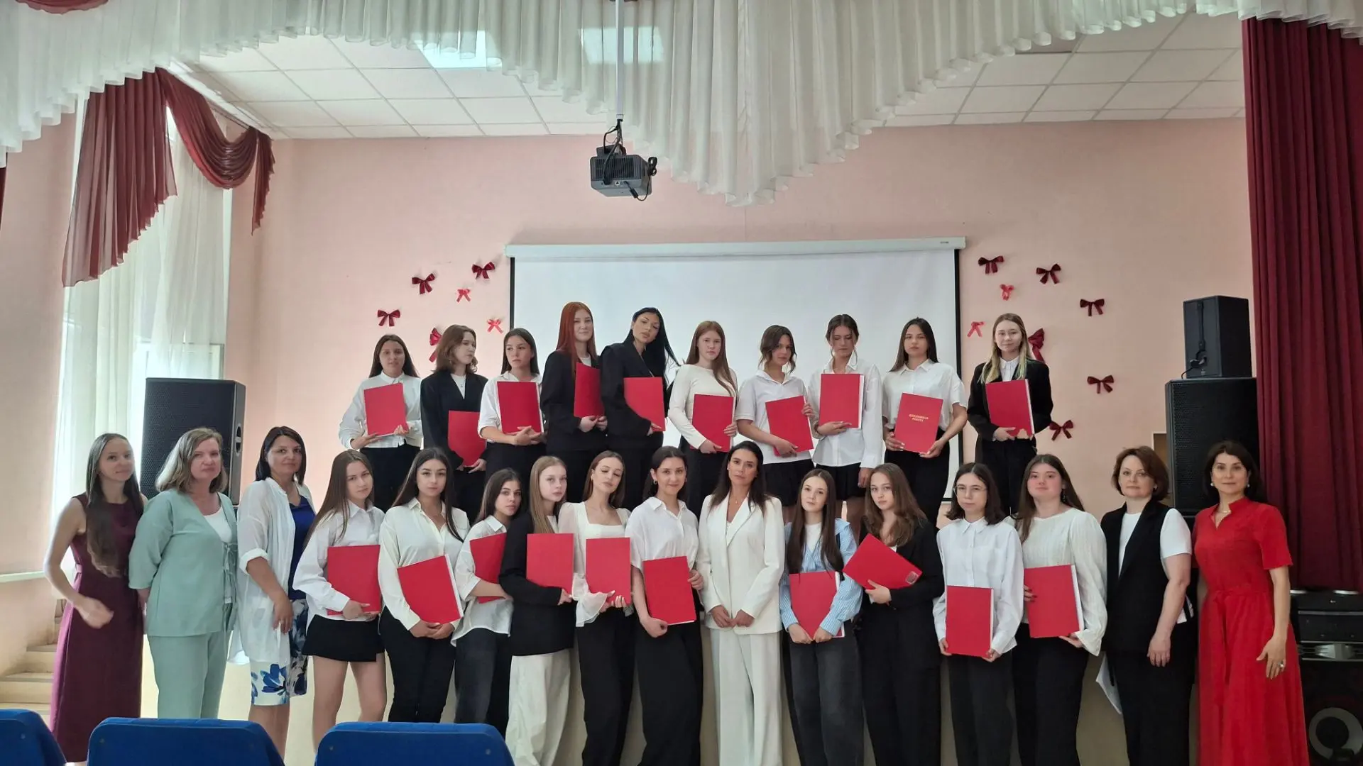 📌Студенты выпускных групп специальности "Юриспруденция"  продемонстрировали свои профессиональные н