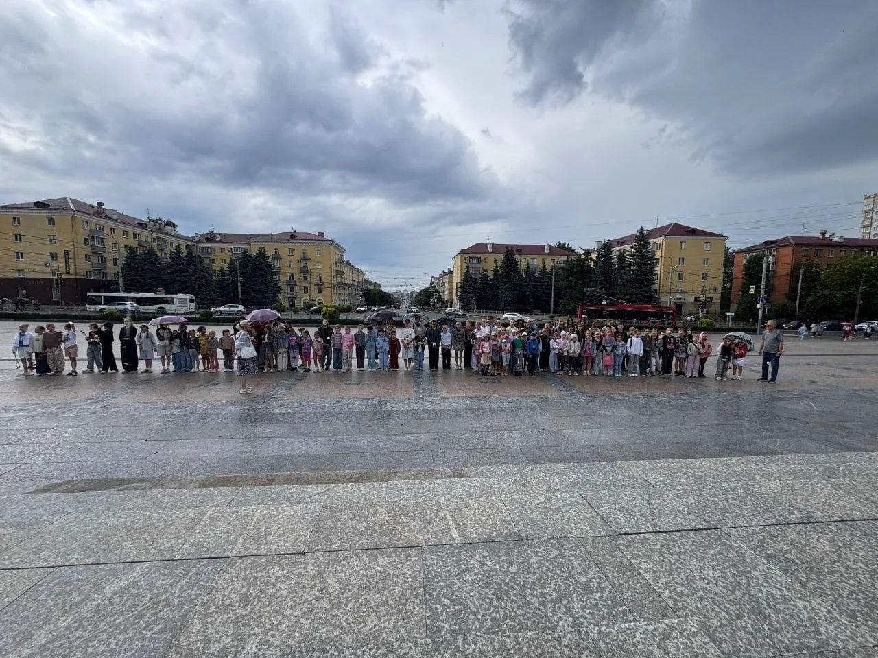 Память, которую храним: спортсмены СШОР по спортивной гимнастике почтили память героев.

22 июня, в 